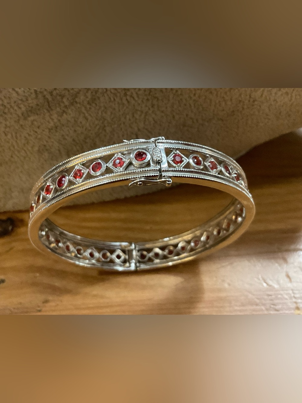 Fire sapphire vintage hinged (925) sterling silver bangle double secure bracelet